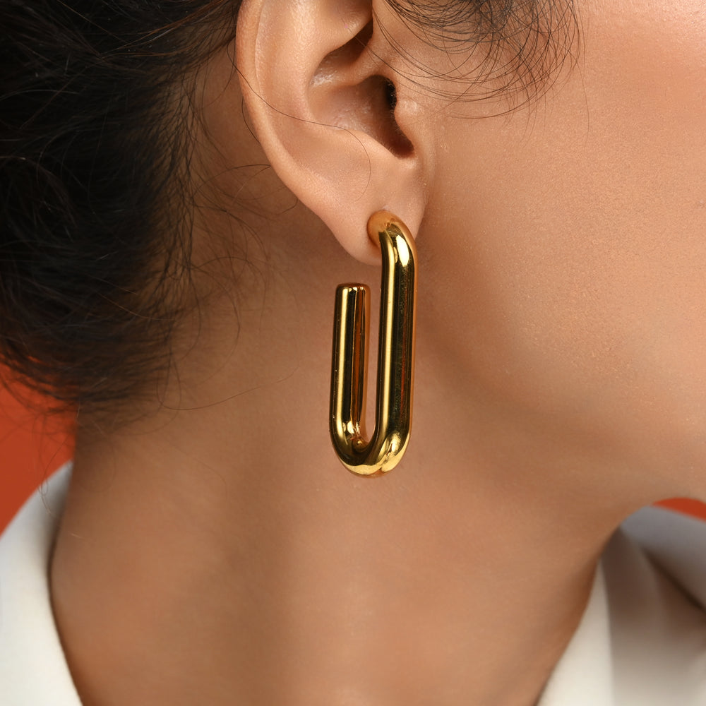 Sleek U Earrings