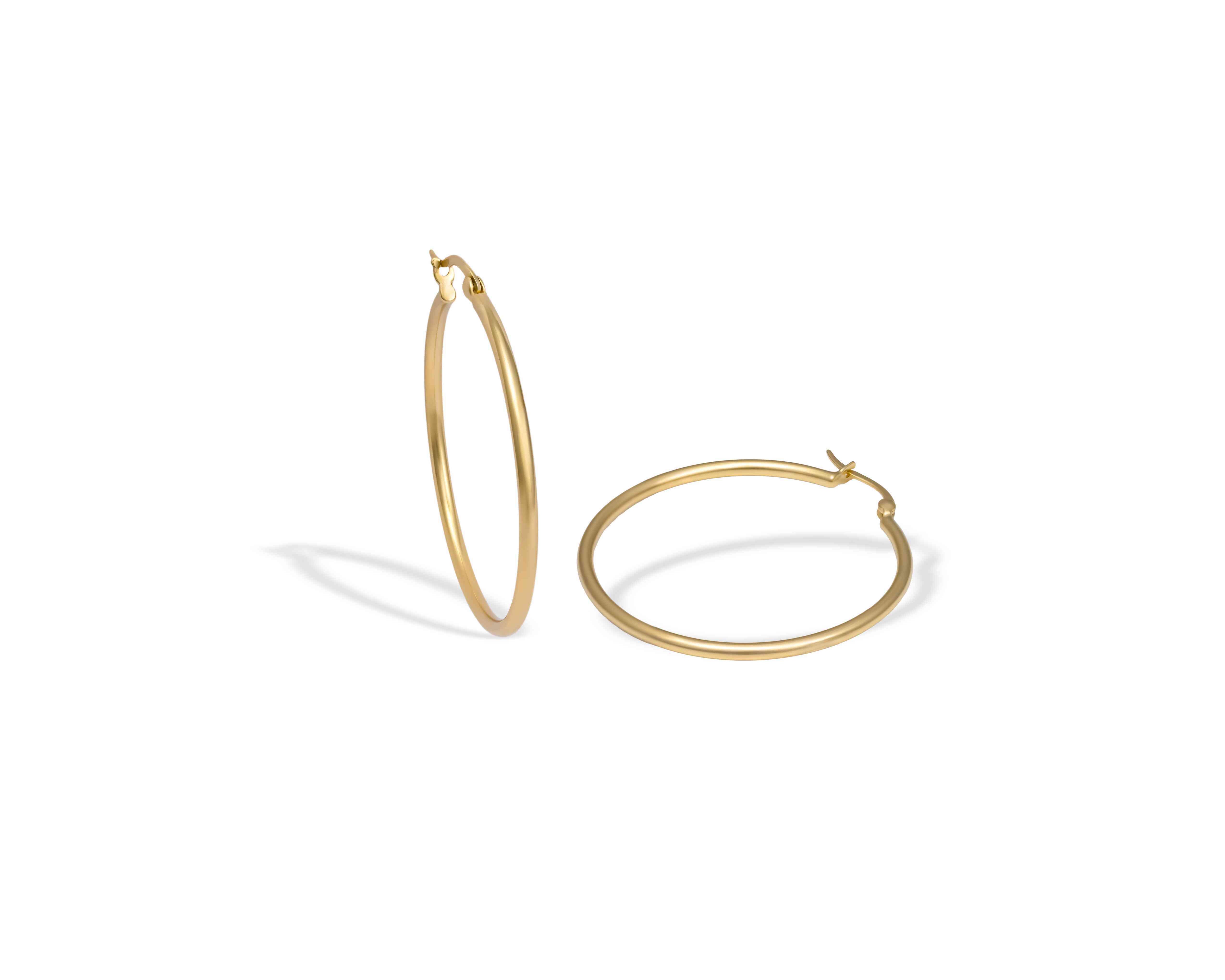 Minimal Luxe Hoops