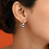 Silken Curves Earrings